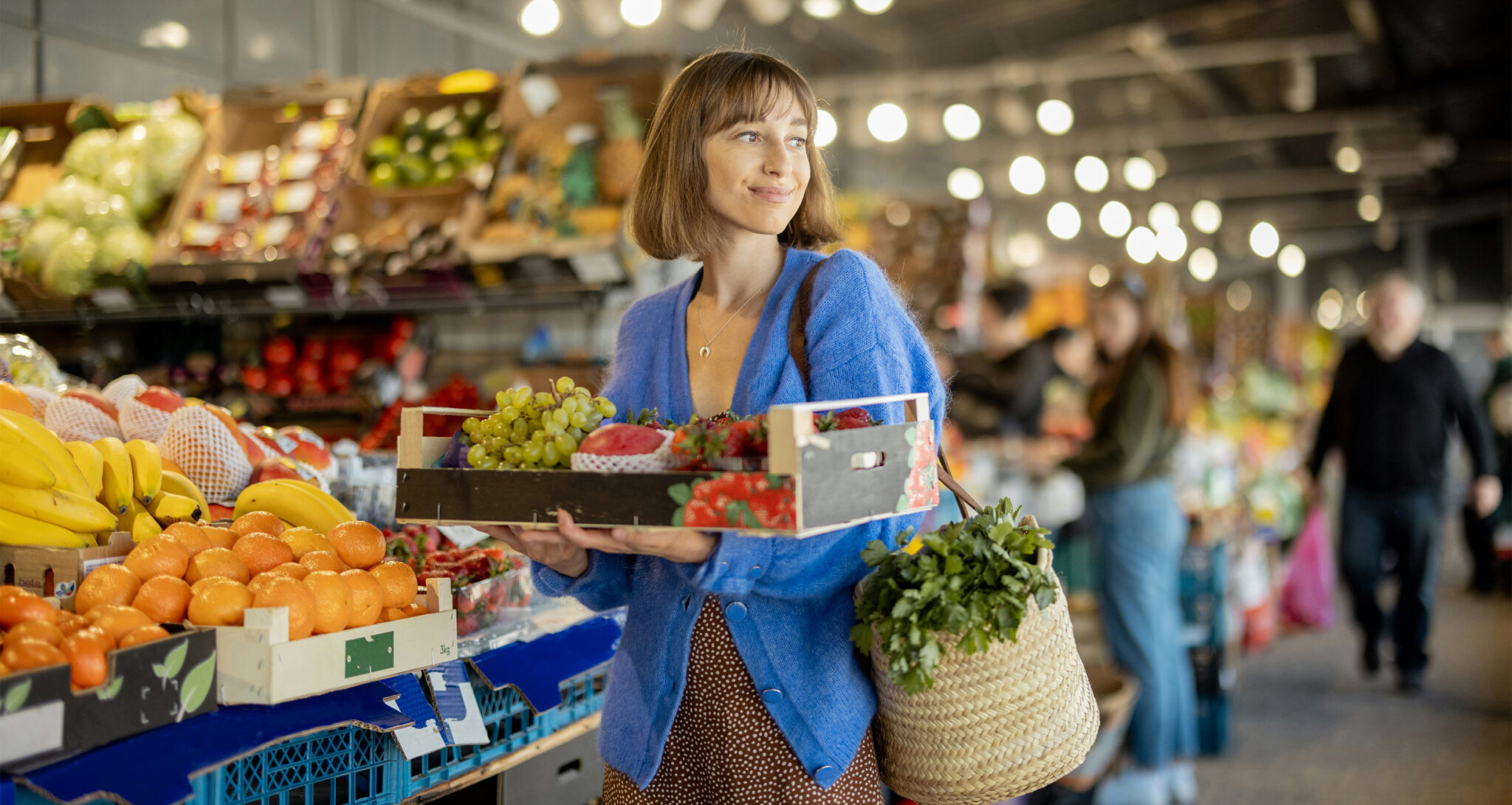 Plan for a lowspend 2025 5 tips to stretch your dollar without